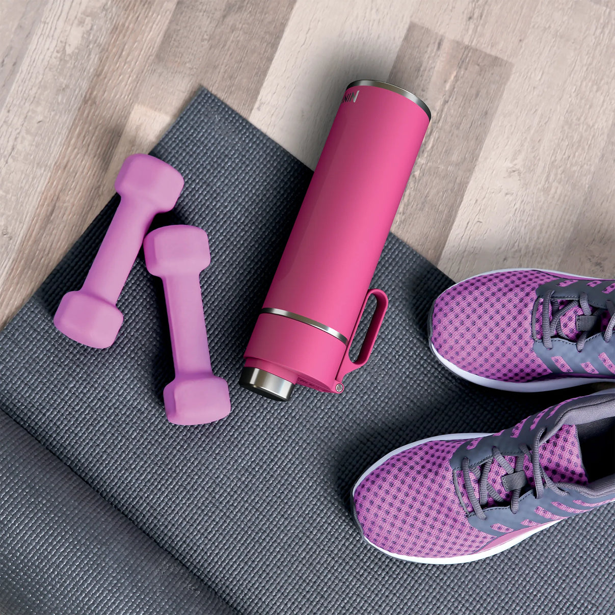 Ninja Thirsti 828ml Travel Bottle